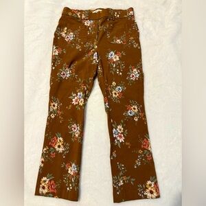 Haver & Blair Floral Brown Pull On Stretch Capri Pants
